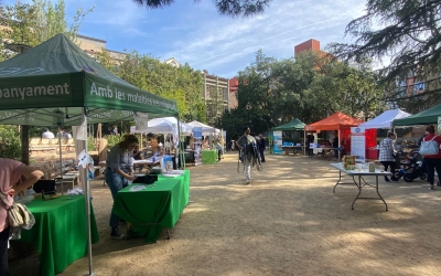 Les entitats s'han instal·lat als jardinets de la Fundació Antiga Caixa Sabadell | Helena Molist